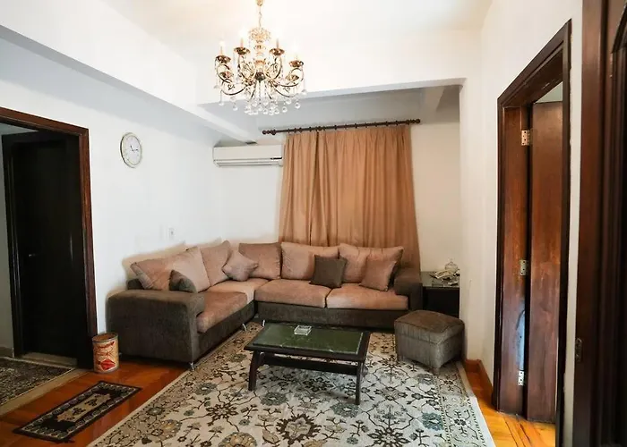 Amazing Flat 9 Mins To Airport At Heliopolis