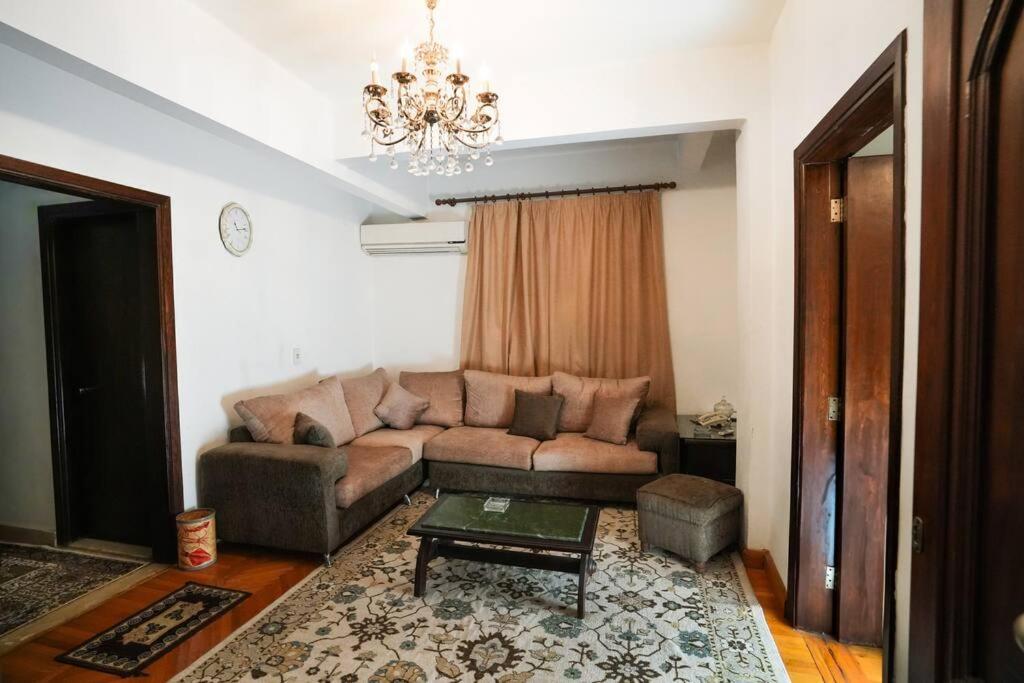 Amazing Flat 9 Mins To Airport At Heliopolis Apartment Cairo