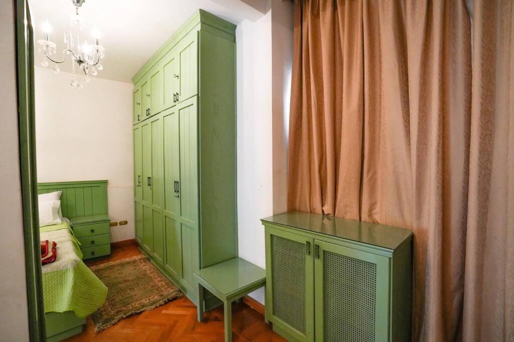 Amazing Flat 9 Mins To Airport At Heliopolis * Cairo