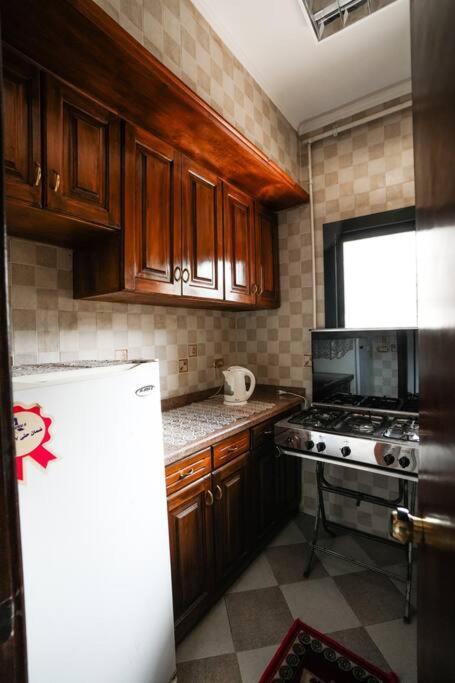 Amazing Flat 9 Mins To Airport At Heliopolis Cairo
